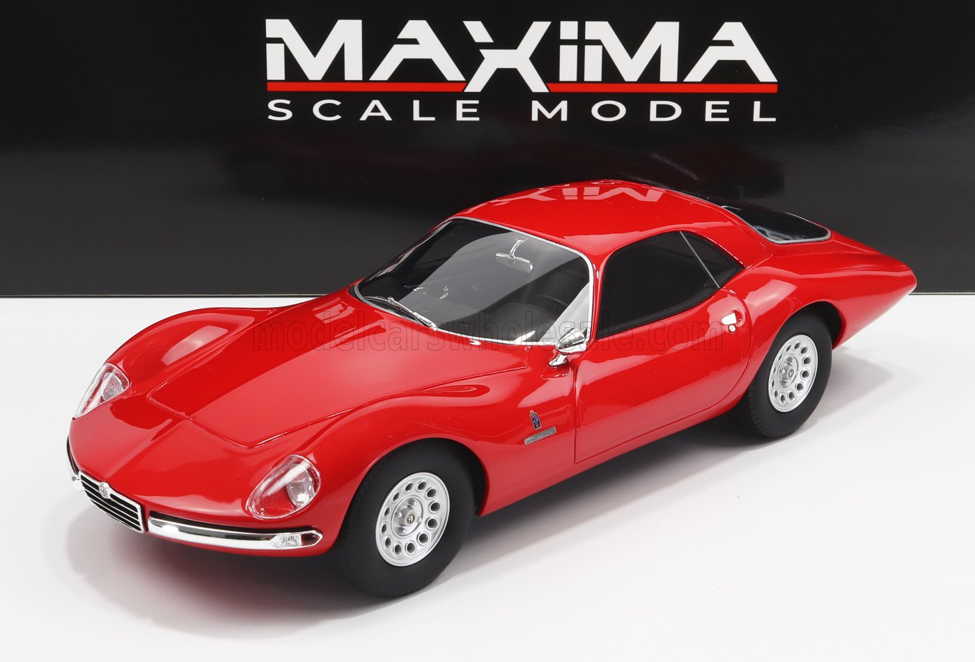 Alfa Romeo Giulia Tz2 Coupe Pininfarina 1965 Scale Model Car