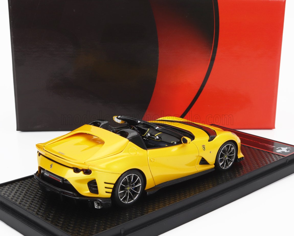 FERRARI | 812 COMPETIZIONE A SPIDER 2022 - SILVER WHEELS | GIALLO TRISTRATO