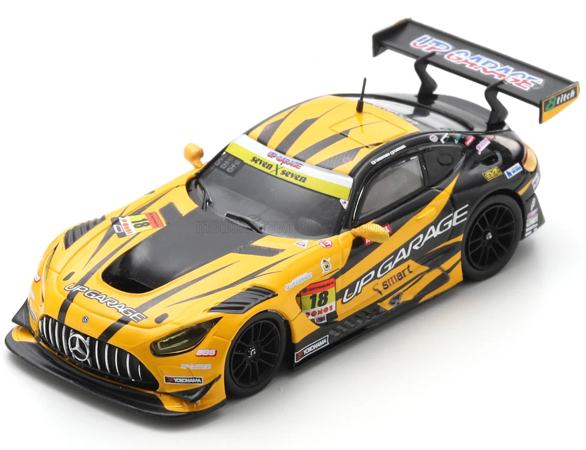 Mercedes Benz - Amg Gt3 #18 2025 Scale Model Car