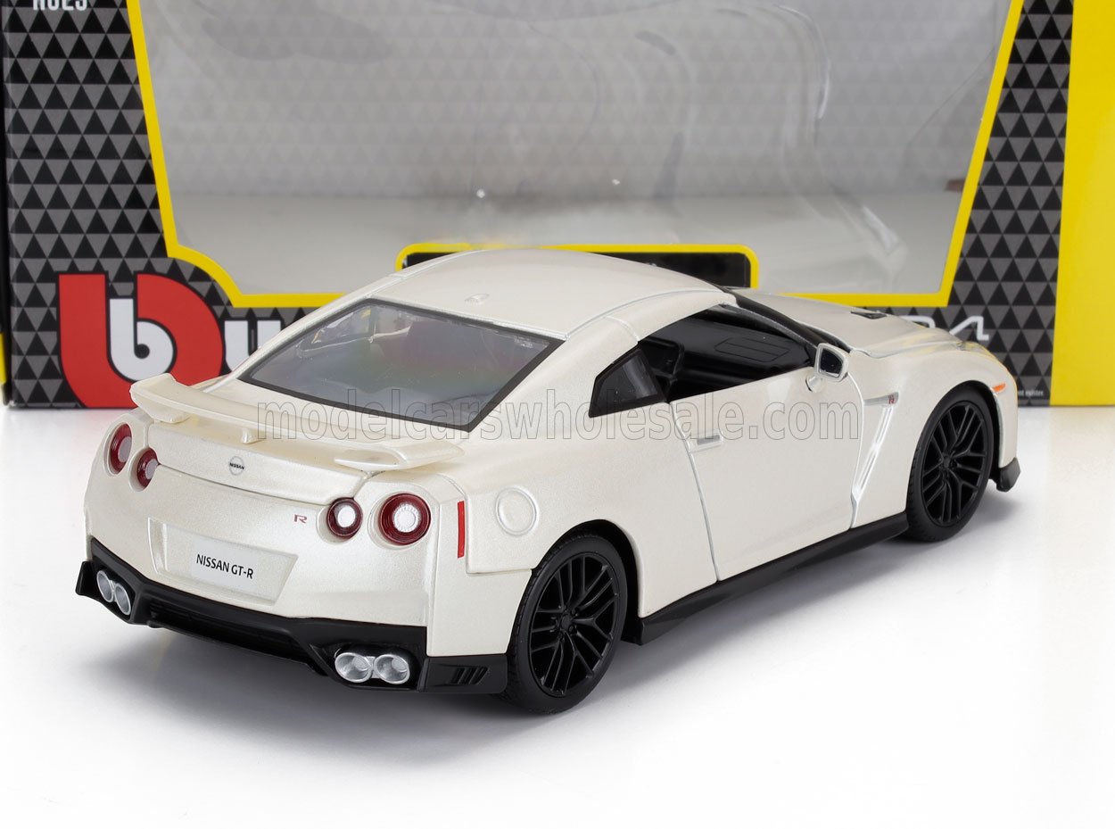 NISSAN GT-R (R35) COUPÉ 2017