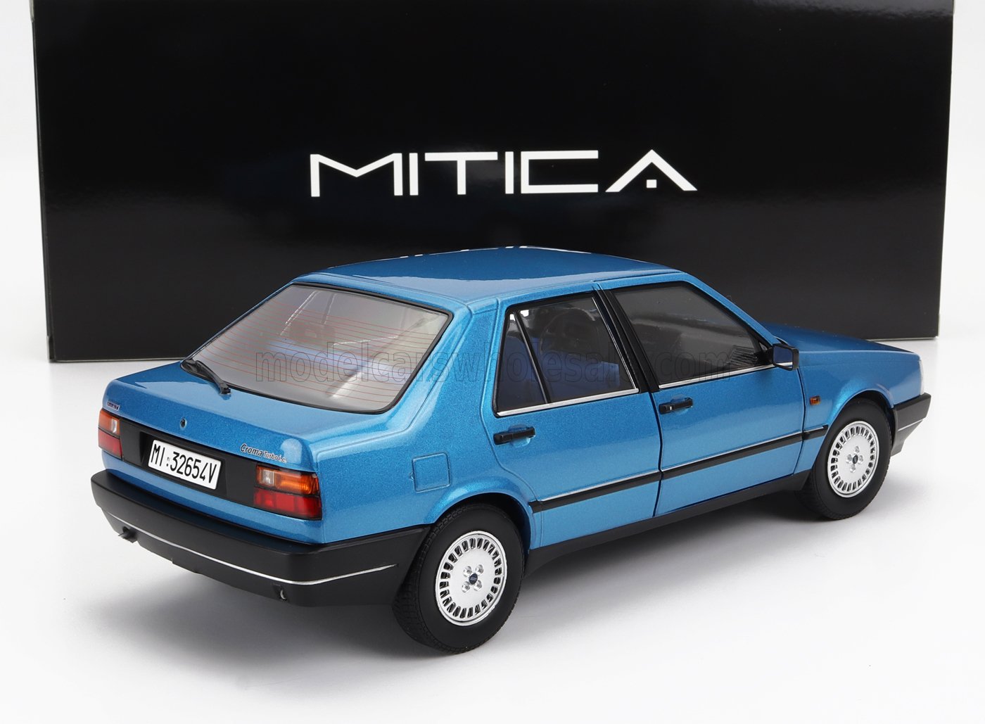 FIAT - CROMA 2.0 TURBO IE 1985 - AZUL SECO 432