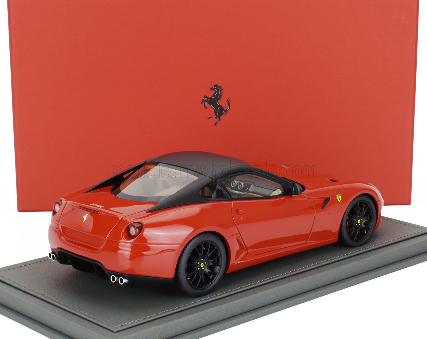 FERRARI | 599 GTB FIORANO 2007 - CAJA DE CAMBIOS F1 - CAMBIO F1 - CON VETRINA - CON VITRINA