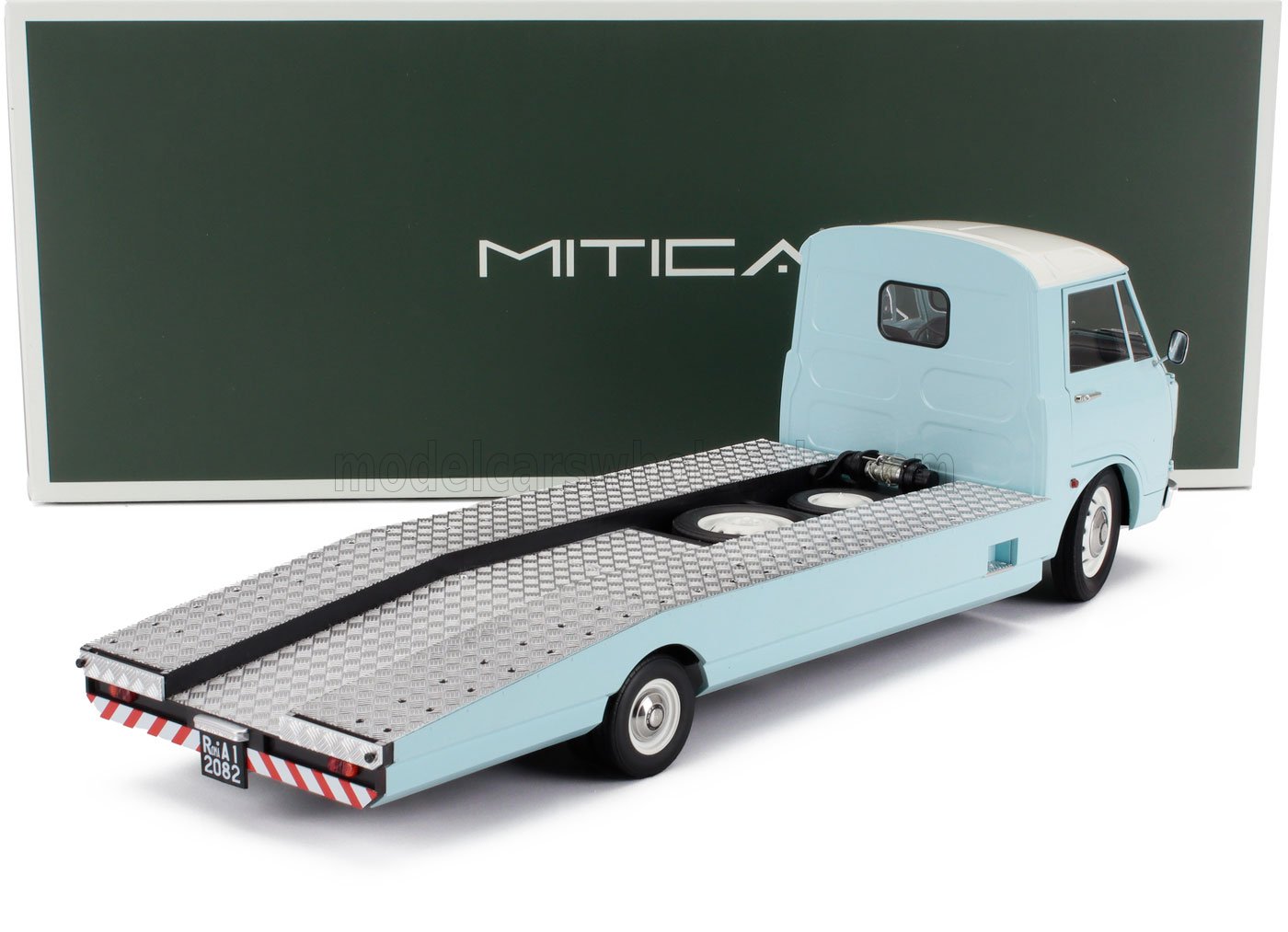 ALFA ROMEO - A12 (F12) CARRO ATTREZZI PRIMA SERIE 1967 - TOW TRUCK - ABSCHLEPPWAGEN - DÉPANNEUSE - LIGHT BLUE WHITE