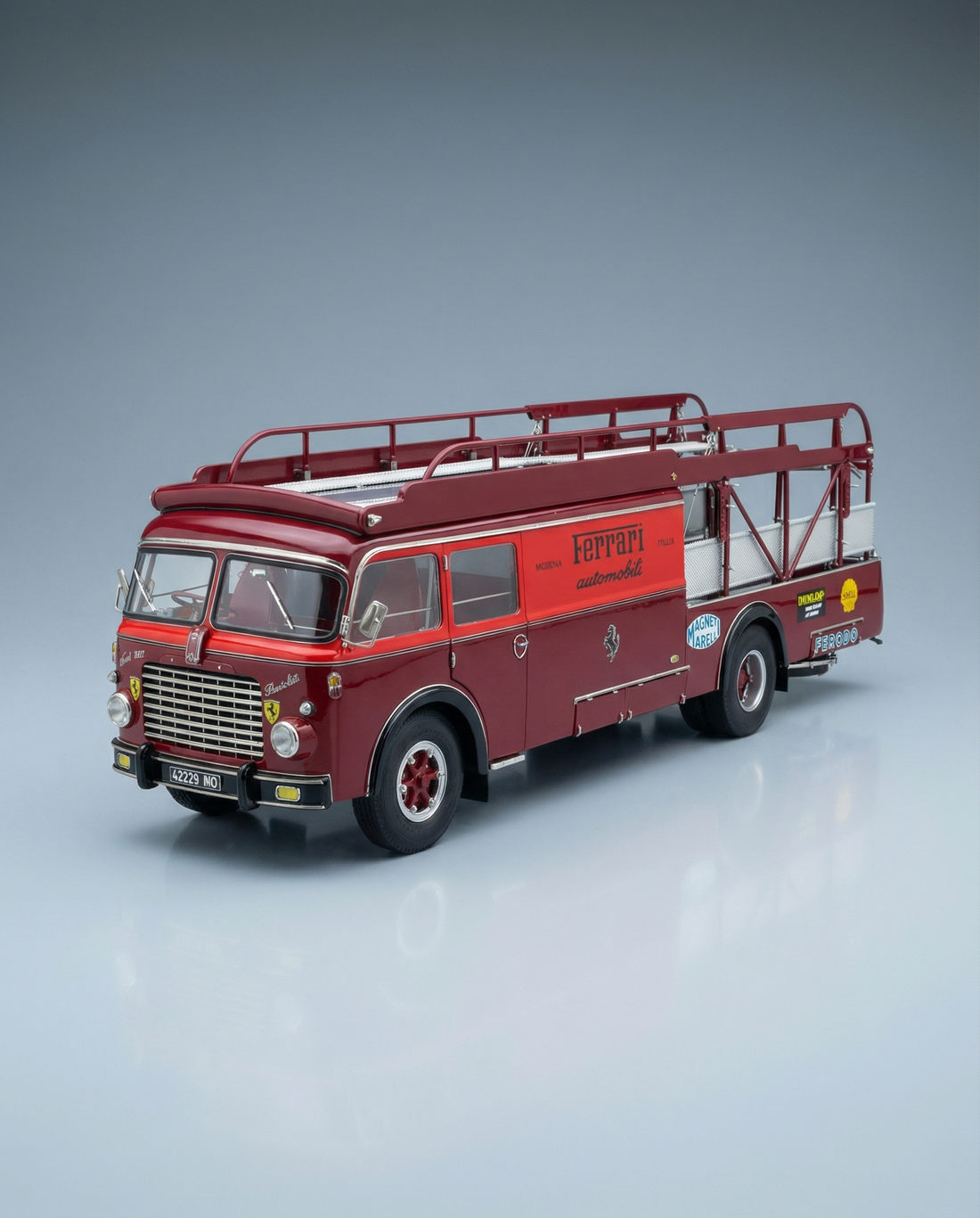Scale model car Fiat 642 RN2 Ferrari transporter, available for collectors online