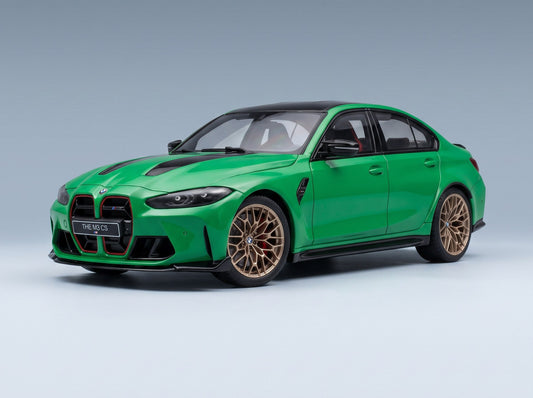 BMW M3 CS G80 scale model in Signal Green with gold wheels, 1:18