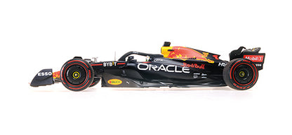 RED BULL RACING RB18 MAX VERSTAPPEN WINNER HUNGARIAN GP WORLD CHAMPION 2022