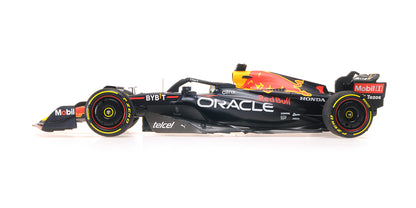 RED BULL RACING RB18 MAX VERSTAPPEN WINNER MEXICAN GP WORLD CHAMPION 2022