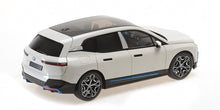 BMW iX WHITE METALLIC 2022
