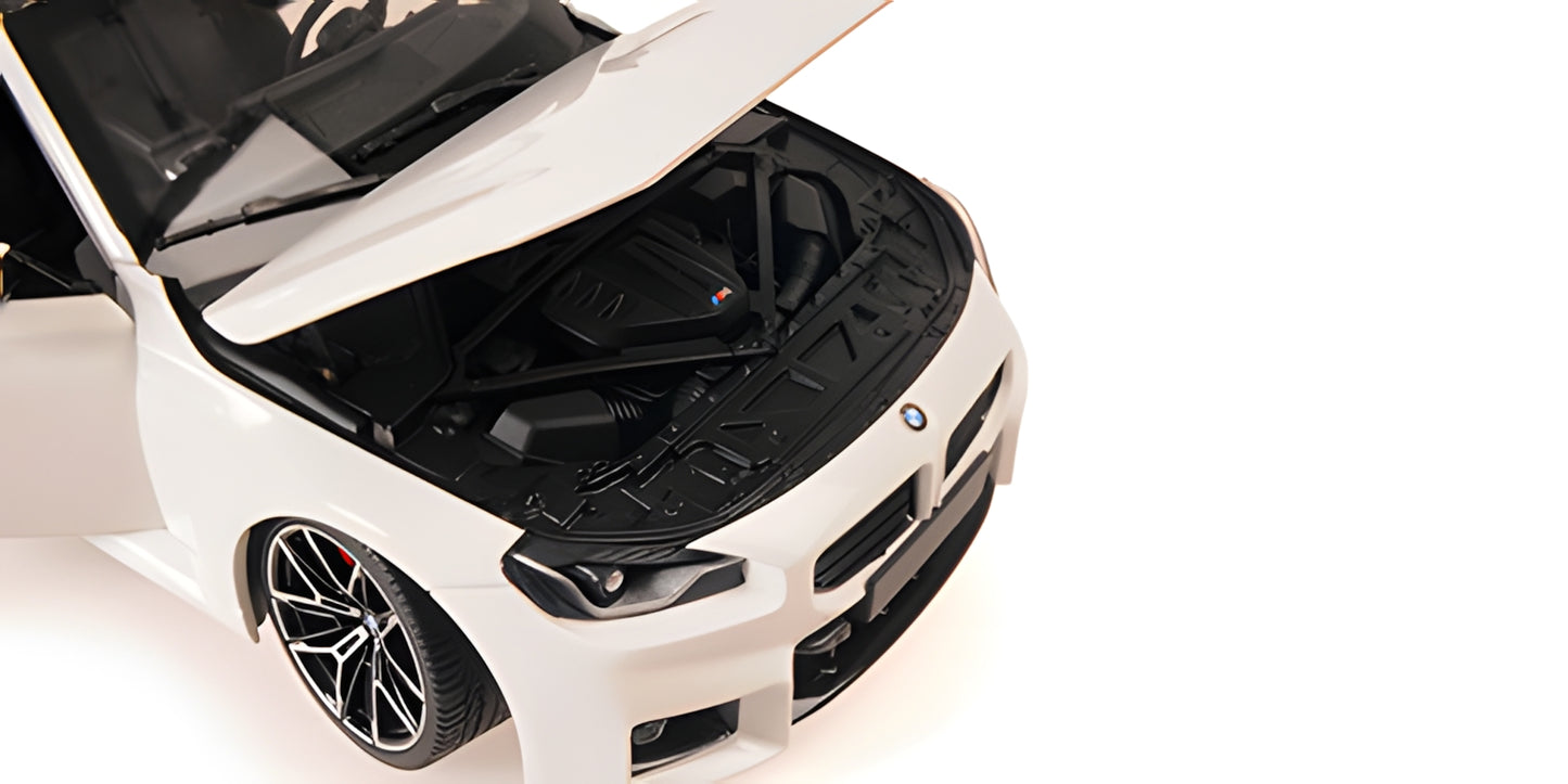 BMW M2 G87 WHITE 2023