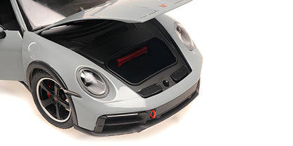 PORSCHE 911 DAKAR GREEN METALLIC 2022