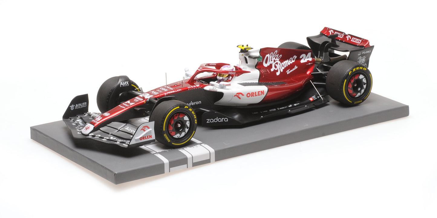 ALFA ROMEO C42 GUANYU ZHOU BAHRAIN GP 2022