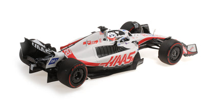 HAAS F1 TEAM VF-22 KEVIN MAGNUSSEN POLE POSITION BRAZILIAN GP 2022
