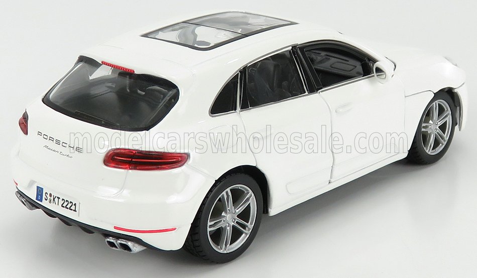 PORSCHE | MACAN 2013