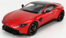 ASTON MARTIN - VANTAGE 2019 - HYPER RED CARBON BLACK ROOF