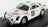 Voiture miniature 1:18 blanche avec décalcomanies de course, numéro 55, présentée chez Vroomi