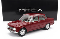 Voiture miniature Alfa Romeo rouge par Mitica, présentée pour les collectionneurs Vroomi