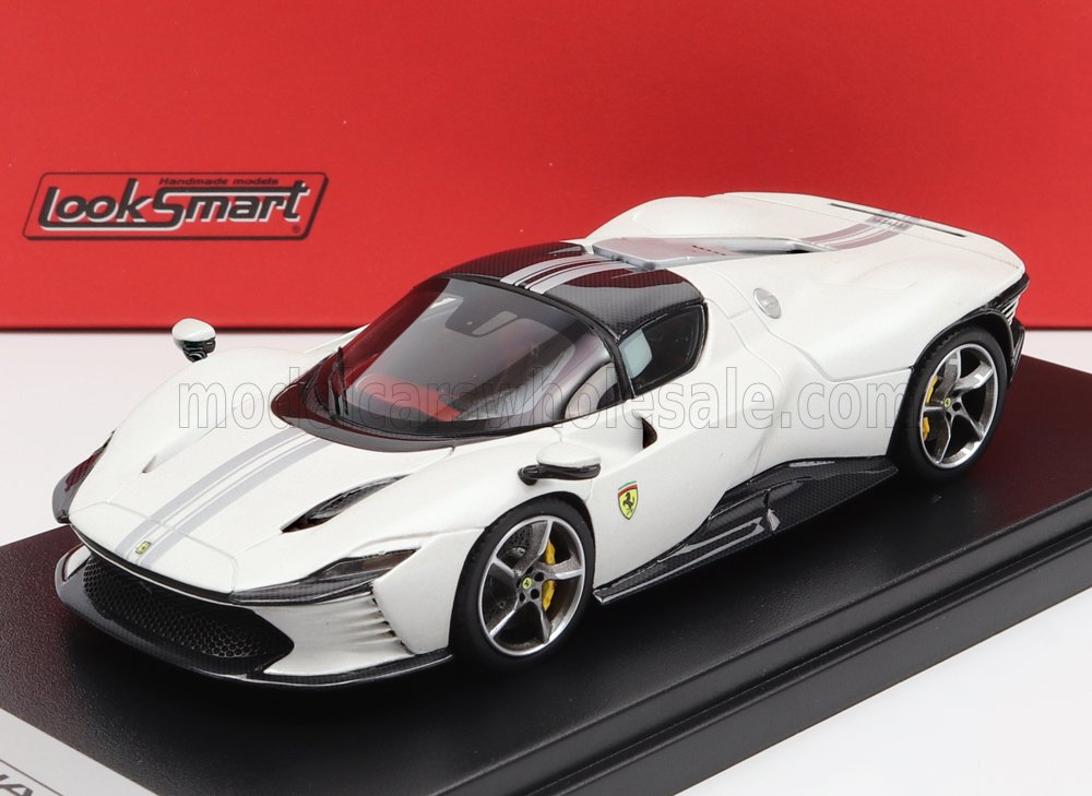 FERRARI | DAYTONA SP3 GESCHLOSSENES DACH 2022