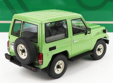 TOYOTA - LAND CRUISER BJ70 1984 - VERDE. Maqueta de coche en Vroomi