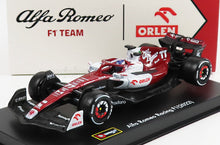 ALFA ROMEO | F1  C42 TEAM ORLEN RACING N 77 BAHRAIN GP 2022 VALTTERI BOTTAS - WITH HELMET AND PLASTIC SHOWCASE - EXCLUSIVE CARMODEL