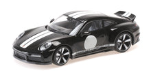 PORSCHE 911 (992) SPORT CLASSIC BLACK WITH STRIPE 2022