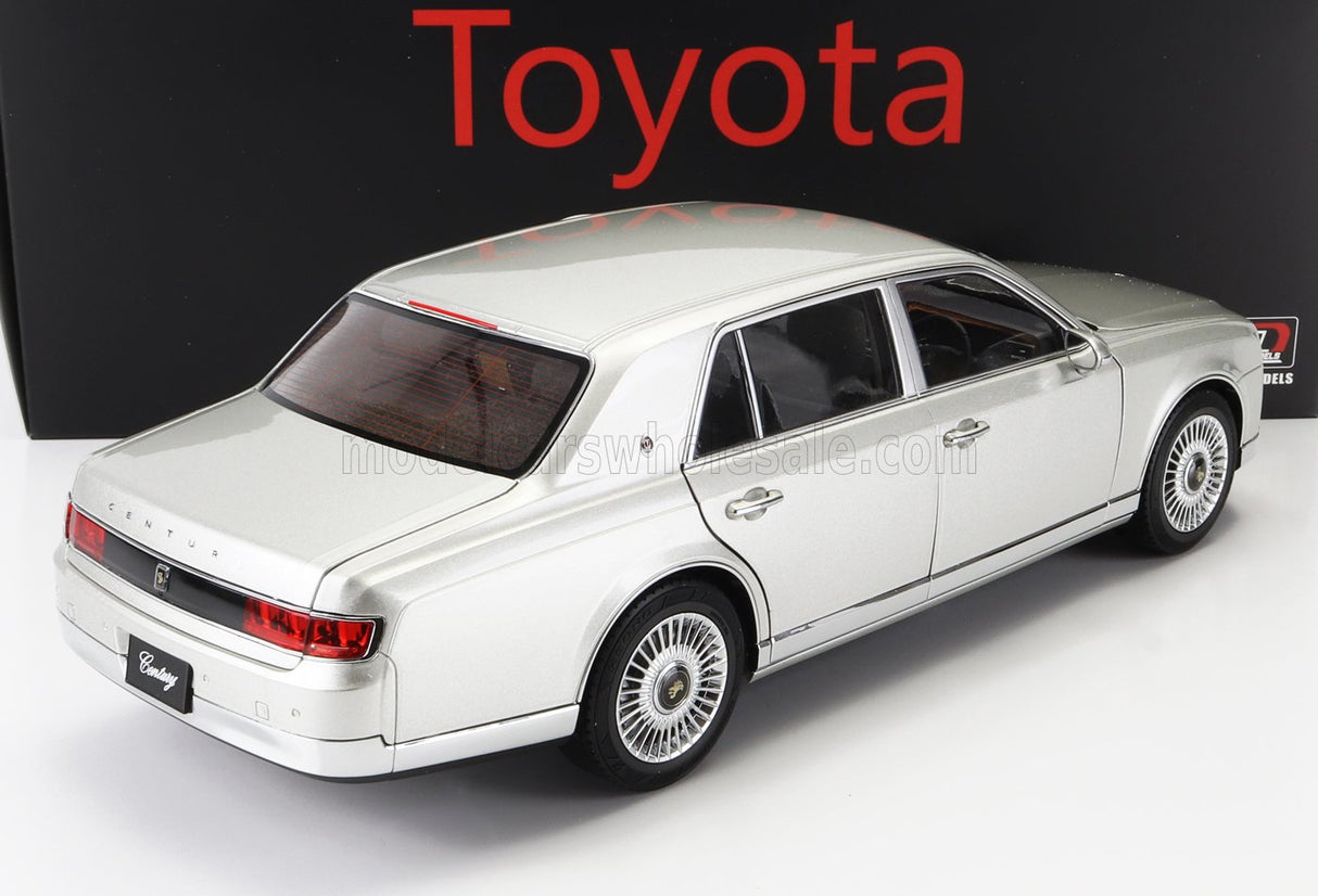 TOYOTA | CENTURY 2022
