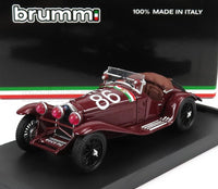 Modellino in scala 1:43 Brumm, auto da corsa d'epoca rossa con il numero 86, esposto sullo stand da collezionista Vroomi