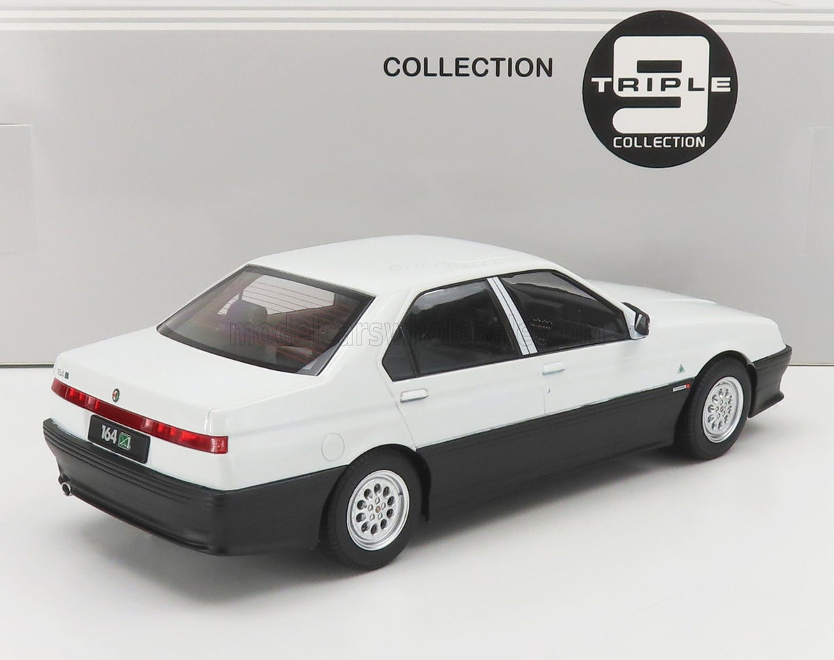 Alfa Romeo 164 Q4 1994 White with Black Interior Triple 9 1:18 scale model - image 2