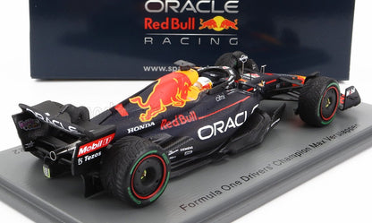 RED BULL | F1  RB18 TEAM ORACLE RED BULL RACING N 1 WINNER JAPAN GP WITH PIT BOARD WORLD CHAMPION 2022 MAX VERSTAPPEN | MATT BLUE YELLOW