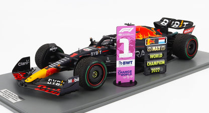 RED BULL | F1  RB18 TEAM ORACLE RED BULL RACING N 1 WORLD CHAMPION WINNER JAPAN GP WITH PIT BOARD 2022 MAX VERSTAPPEN | MATT BLUE YELLOW
