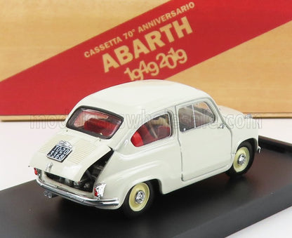 FIAT - 600 DERIVAZIONE ABARTH 750 1956 - LIGHT GREY Scale model car on Vroomi