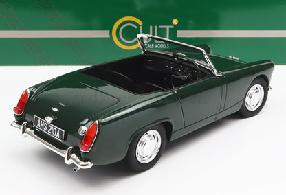 Klassisches grünes Cabrio-Modellauto im Maßstab 1:18, erhältlich bei Vroomi.