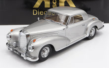 Silver Mercedes-Benz 300 SC 1/18 die-cast model car, collectible, available at Vroomi