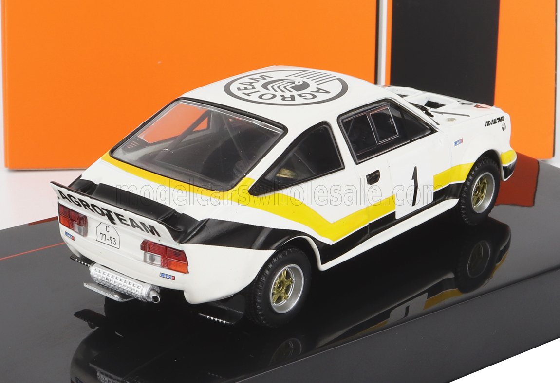 SKODA - 160RS MTX (versión nocturna) N.º 1 RALLY SUMAVA 1984 V. BLAHNA - P. SCOVANEK - BLANCO, NEGRO, AMARILLO. Maqueta de coche en Vroomi