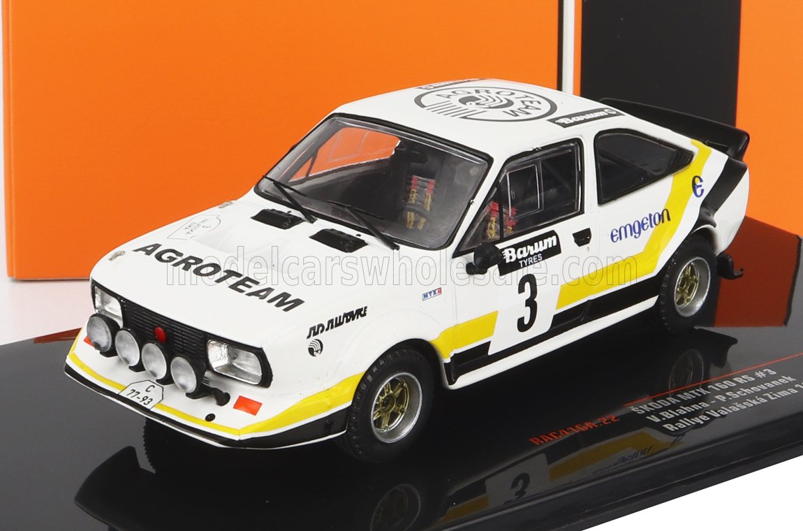 SKODA - 160RS MTX (versión nocturna) N.º 3 RALLY VALASSKAA ZIMA 1984 V. BLAHNA - P. SCOVANEK - BLANCO, NEGRO, AMARILLO Maqueta de coche en Vroomi