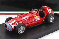 Modellino in scala Ferrari Special rosso con numero 12, esposto su Vroomi per collezionisti.