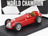 Voiture miniature Alfa Romeo rouge avec le numéro 2 et pneus Pirelli, présentée chez Vroomi pour les collectionneurs