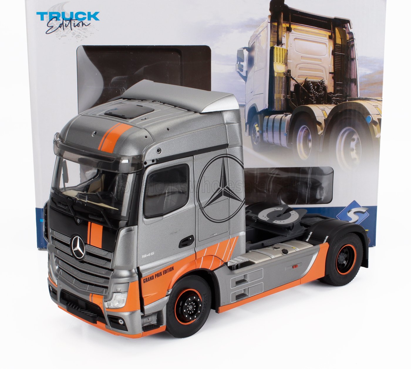 MERCEDES BENZ - ACTROS 2 TRACTOR TRUCK 2-ASSI GRAN PRIX EDITION 2019 - GREY ORANGE - Vroomi