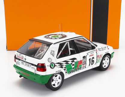 SKODA - FELICIA N 16 RALLY TOUR DE CORSE 1995 E.TRINER - P.STANC - WHITE GREEN