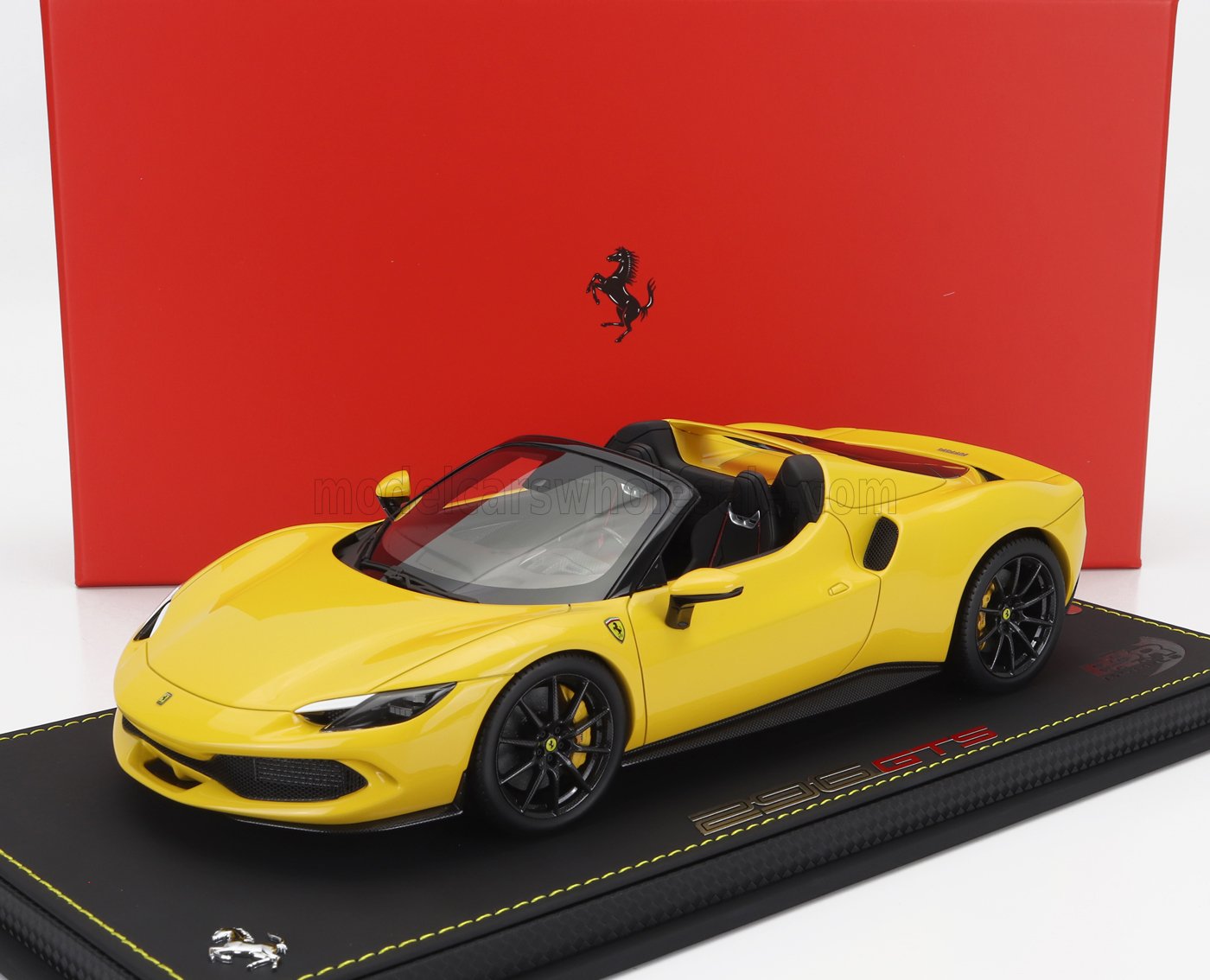 FERRARI | 296 GTS SPIDER 2022 - CON VETRINA - WITH SHOWCASE