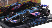 Modellino in scala 1:18 BWT Alpine F1 Team di Vroomi, edizione limitata con livrea dettagliata e base espositiva
