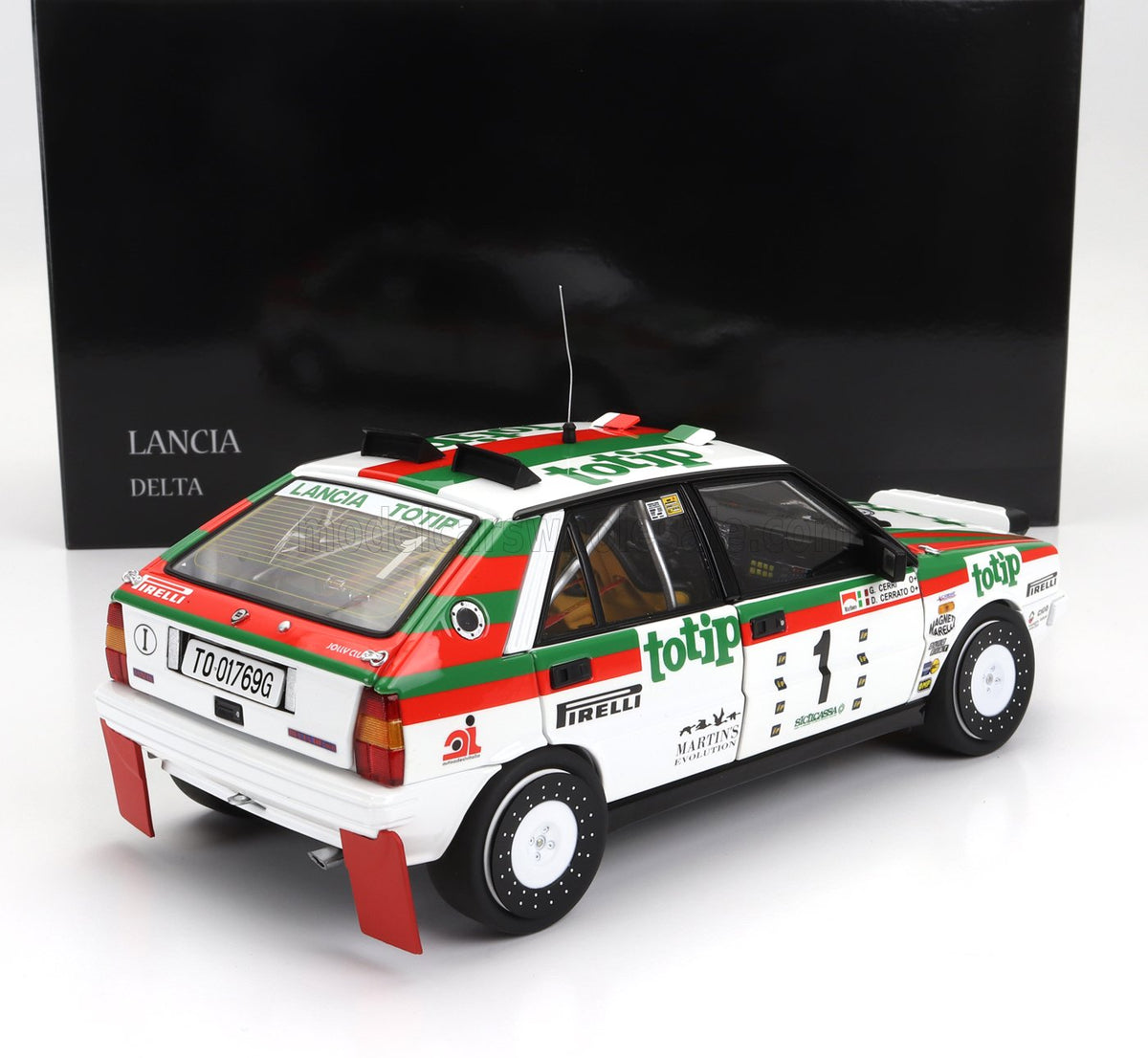 Lancia Delta HF Integrale 4WD Team Lancia Totip No. 1 Cerrato Cerri Winner Rally Targa Florio 1987 Night Version Kyosho 1:18 scale model - image 2