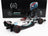 Mercedes-AMG Petronas F1 schaalmodel met coureurhelm, weergegeven met Vroomi-verpakking
