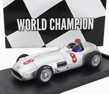 MERCEDES BENZ - F1 W196 N 8 WORLD CHAMPION WINNER DUTCH GP 1955 JUAN MANUEL FANGIO - WITH DRIVER FIGURE - SILVER Scale model car on Vroomi