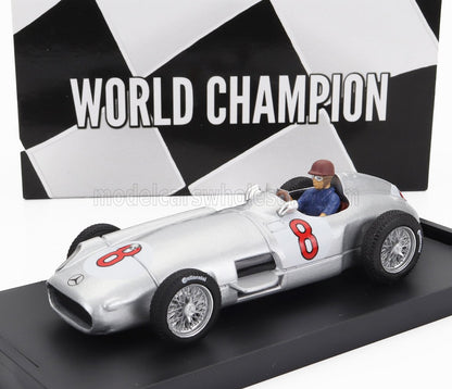 MERCEDES BENZ - F1 W196 N 8 WORLD CHAMPION WINNER DUTCH GP 1955 JUAN MANUEL FANGIO - WITH DRIVER FIGURE - SILVER Scale model car on Vroomi