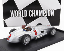 MERCEDES BENZ - F1 W196 N 8 WORLD CHAMPION WINNER DUTCH GP 1955 JUAN MANUEL FANGIO - WITH DRIVER FIGURE - SILVER Scale model car on Vroomi
