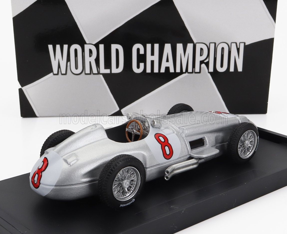 MERCEDES BENZ - F1 W196 N 8 WORLD CHAMPION WINNER DUTCH GP 1955 JUAN MANUEL FANGIO - SILVER Scale model car on Vroomi