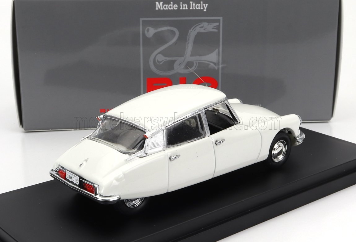 Citroën DS19 Personal Car Ispettore Ginko 1962 White Rio Models 1:43 scale model - image 2