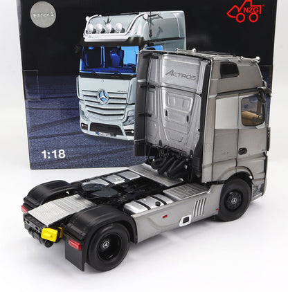MERCEDES-BENZ - ACTROS 2 1863 GIGASPACE 4x2 MIRRORCAM TRACTEUR ROUTIER 2-ASSI ÉDITION 3 2020 - GRIS