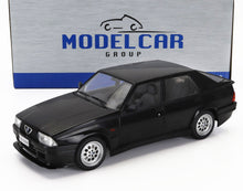 Zwart schaalmodel van de Lancia Delta Integrale van Modelcar Group, perfect voor Vroomi-verzamelaars