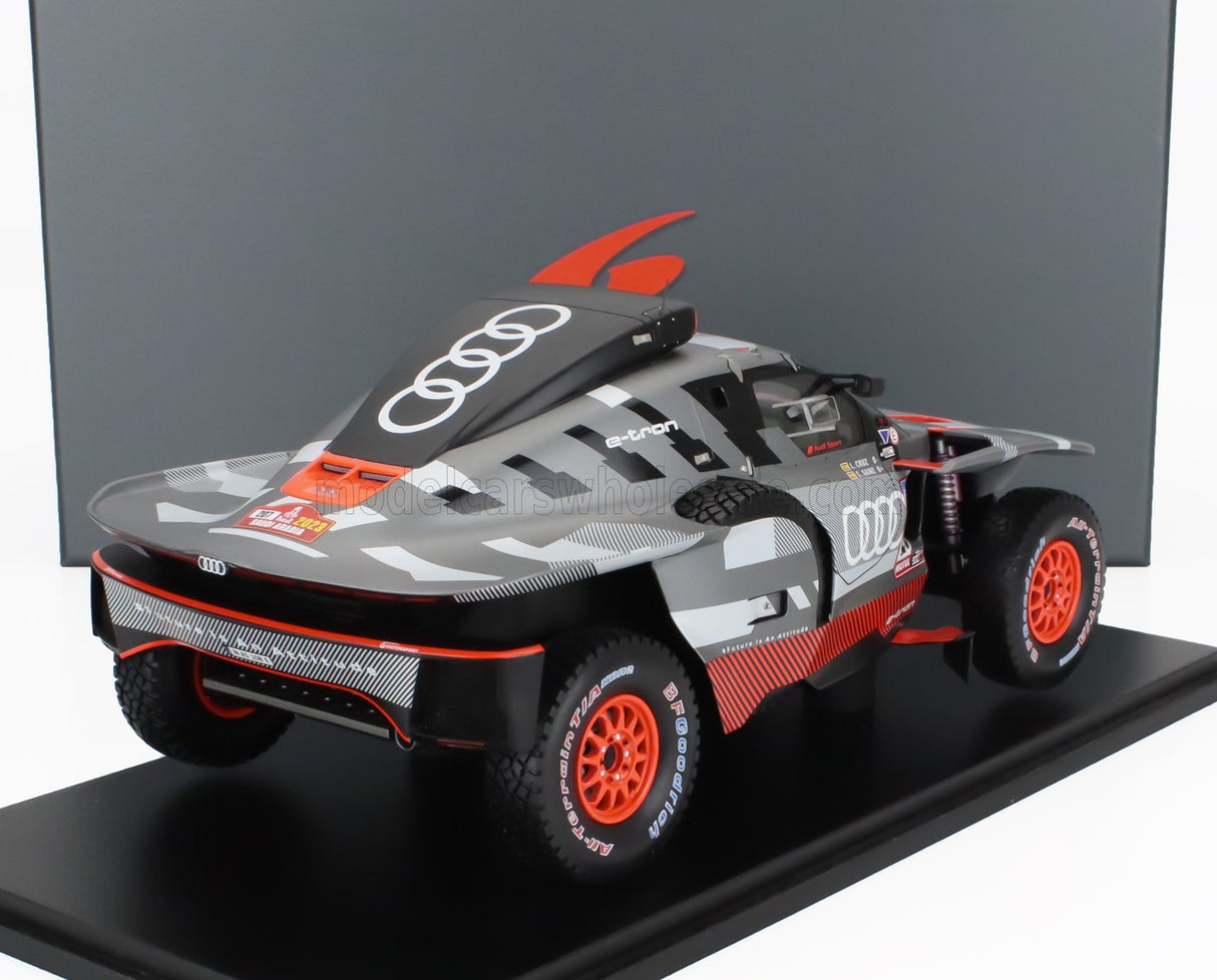 AUDI | Q E-TRON RS TEAM AUDI SPORT N 207 RALLY DAKAR 2023 CARLOS SAINZ - LUCAS CRUZ